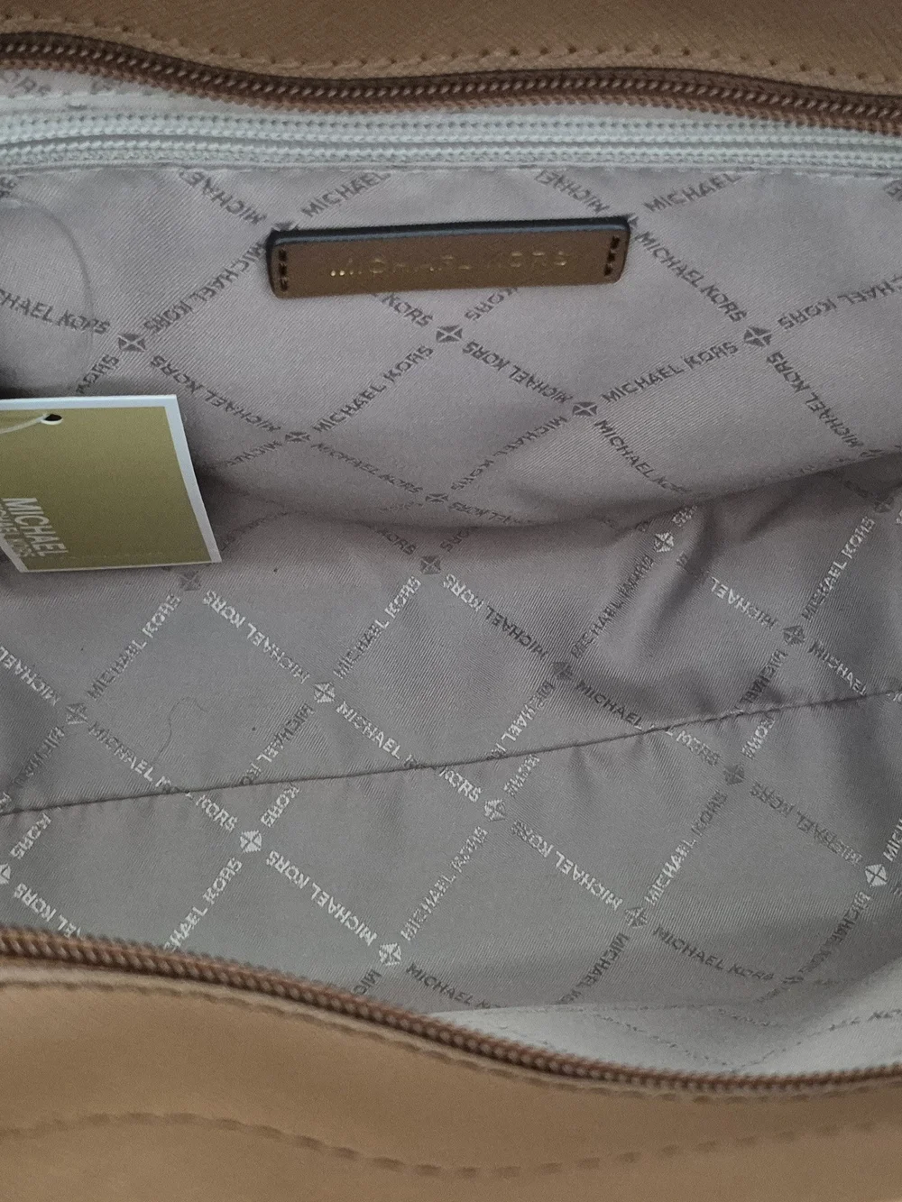Michael Kors Jet Set Chain-Handle Tote